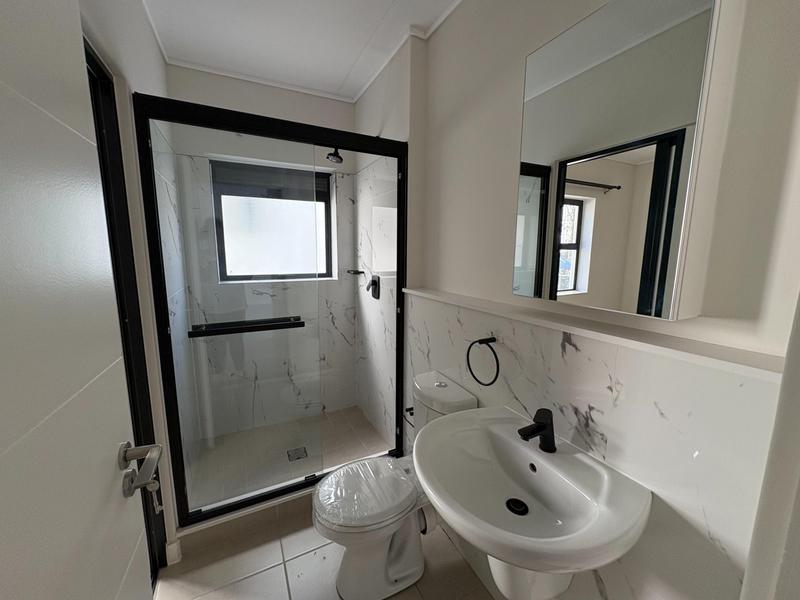 To Let 2 Bedroom Property for Rent in Richwood Western Cape
